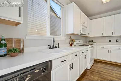 2532 Pony Tracks Drive, Colorado Springs, CO 80922 - Photo 13