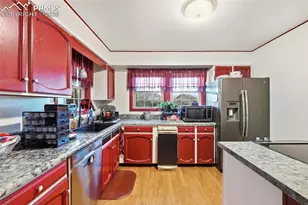 1892 Brookdale Dr, Colorado Springs, CO 80918 - Photo 9