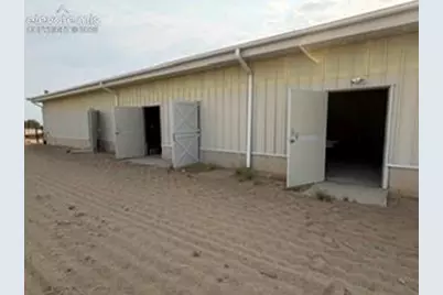1035 Newton Road, Pueblo, CO 81005 - Photo 23
