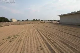 1035 Newton Rd, Pueblo, CO 81005 - Photo 27
