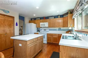 6155 Moorfield Ave, Colorado Springs, CO 80919 - Photo 13