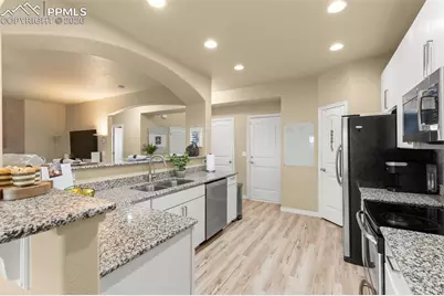 6569 Tranters Creek Way, Colorado Springs, CO 80925 - Photo 15