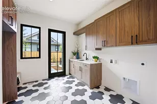 10 5th St, Colorado Springs, CO 80906 - Photo 27