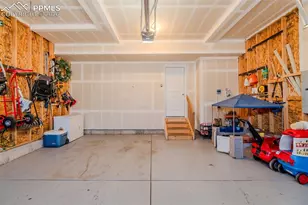 5173 Roundhouse Dr, Colorado Springs, CO 80925 - Photo 39