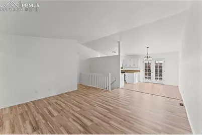 2355 Heathercrest Drive, Colorado Springs, CO 80915 - Photo 5