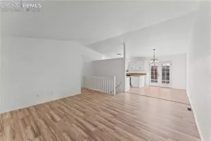 2355 Heathercrest Dr, Colorado Springs, CO 80915 - Photo 5