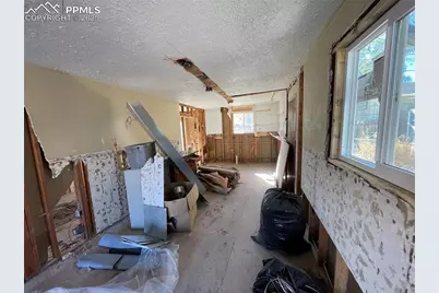 55 Small Avenue, Pueblo, CO 81004 - Photo 3