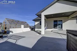 40 E Lyons Dr, Pueblo, CO 81007 - Photo 35