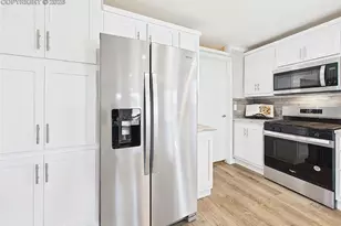 105 E Cellini Dr, Pueblo, CO 81007 - Photo 23