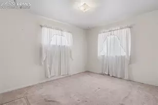 518 Yellowstone Rd, Colorado Springs, CO 80910 - Photo 17