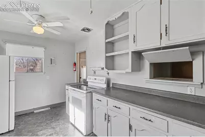 518 Yellowstone Road, Colorado Springs, CO 80910 - Photo 11