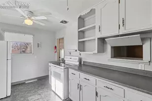 518 Yellowstone Rd, Colorado Springs, CO 80910 - Photo 11