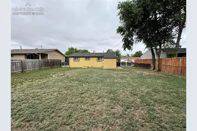1205 Burnham Street, Colorado Springs, CO 80906 - Photo 3