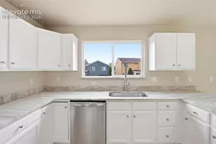 4922 Dunecrest Dr, Colorado Springs, CO 80922 - Photo 15