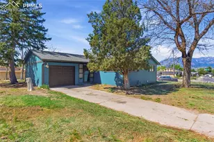 624 Widefield Dr, Colorado Springs, CO 80911 - Photo 1