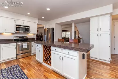 865 Royal Crown Lane, Colorado Springs, CO 80906 - Photo 9