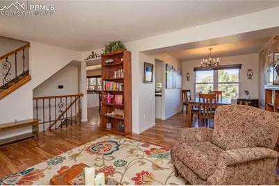 865 Royal Crown Lane, Colorado Springs, CO 80906 - Photo 5