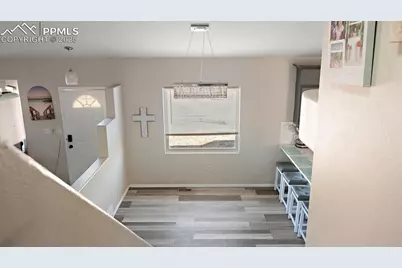 463 N Desert Cove Drive, Pueblo, CO 81007 - Photo 3