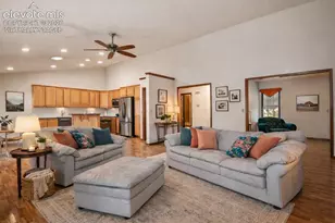 250 Bennington Dr, Colorado Springs, CO 80906 - Photo 3