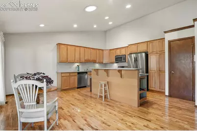 250 Bennington Drive, Colorado Springs, CO 80906 - Photo 7