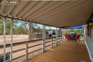 957 Arapahoe Dr, Florissant, CO 80816 - Photo 17