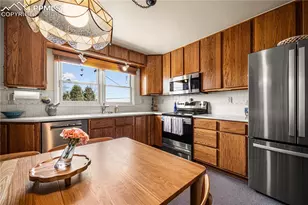 1512 Alexander Cir, Pueblo, CO 81001 - Photo 9