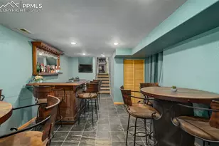 758 E Woodleaf Dr, Pueblo, CO 81007 - Photo 23