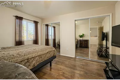 758 E Woodleaf Drive, Pueblo, CO 81007 - Photo 15