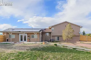 758 E Woodleaf Dr, Pueblo, CO 81007 - Photo 45