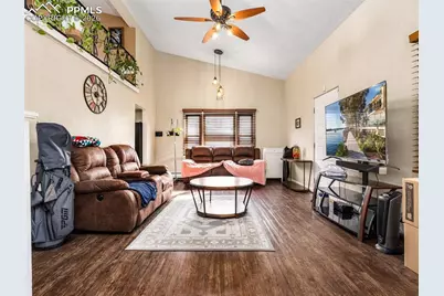 501 E 6th Street, La Junta, CO 81050 - Photo 5