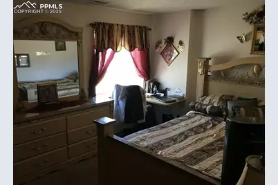 4537 Lamplighter Circle, Colorado Springs, CO 80916 - Photo 13