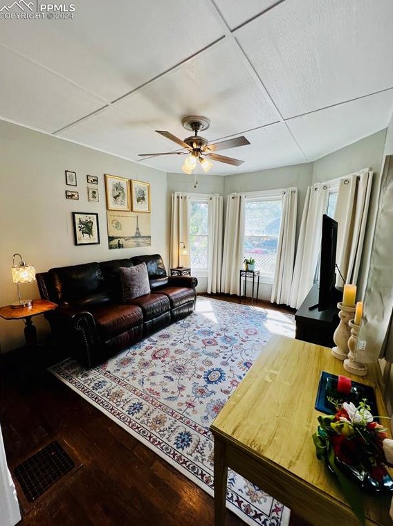 2932 Kiowa St, Colorado Springs CO 80904-2424 exterior