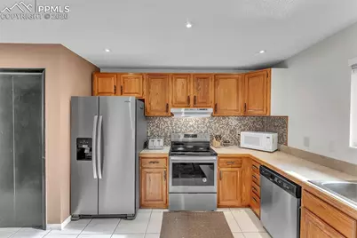 4825 Montebello Drive, Colorado Springs, CO 80918 - Photo 9