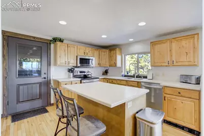 7745 Pine Oaks Lane, Colorado Springs, CO 80926 - Photo 15