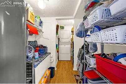 137 W Eaton Avenue, Cripple Creek, CO 80813 - Photo 23