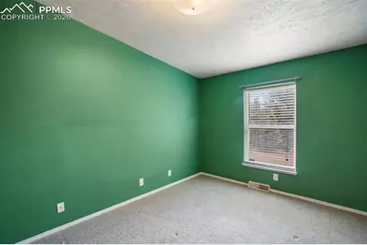 1011 W Bison Creek Trail, Divide, CO 80814 - Photo 29