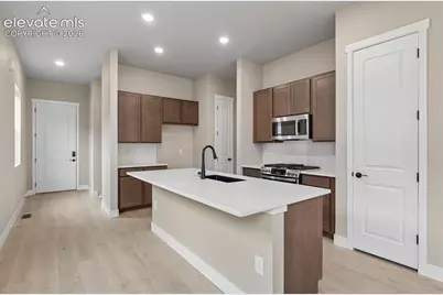7724 Clear Amber Place, Colorado Springs, CO 80908 - Photo 5