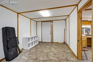 1610 Dixon Dr, Colorado Springs, CO 80909 - Photo 35