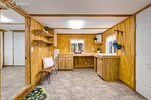 1610 Dixon Dr, Colorado Springs, CO 80909 - Photo 33