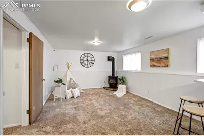 1610 Dixon Drive, Colorado Springs, CO 80909 - Photo 25