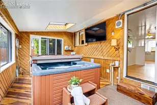 1610 Dixon Dr, Colorado Springs, CO 80909 - Photo 11