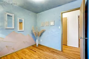 1610 Dixon Dr, Colorado Springs, CO 80909 - Photo 19