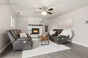 7620 Sunny View Ln, Colorado Springs, CO 80911 - Photo 21