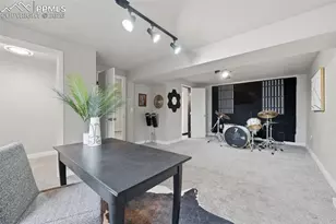 7620 Sunny View Ln, Colorado Springs, CO 80911 - Photo 25