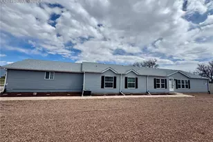 9403 Summer Meadows Dr, Colorado Springs, CO 80925 - Photo 3