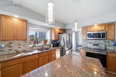 5210 Chaise Drive, Colorado Springs, CO 80923 - Photo 11