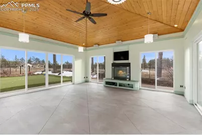 10957 Silver Mountain Point, Colorado Springs, CO 80908 - Photo 45