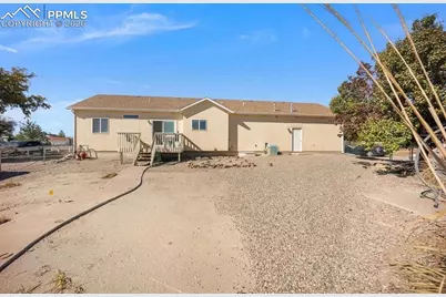 1036 S Los Charros Drive, Pueblo, CO 81007 - Photo 19