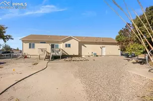 1036 S Los Charros Dr, Pueblo, CO 81007 - Photo 37