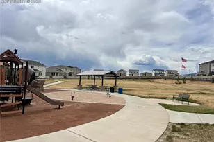 5228 Roundhouse Dr, Colorado Springs, CO 80925 - Photo 35